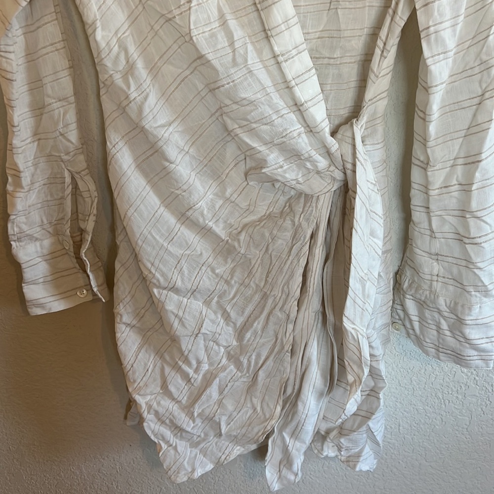 L*space Daydream Tunic in Cream - Picture 6 of 11